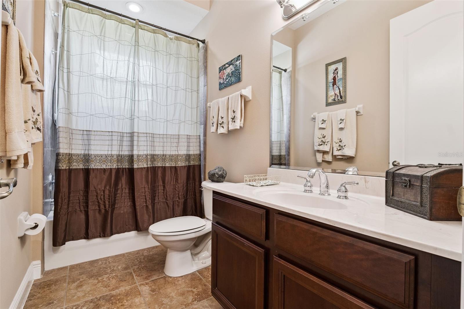 Image 32 of 54 For 3020 Palermo Court