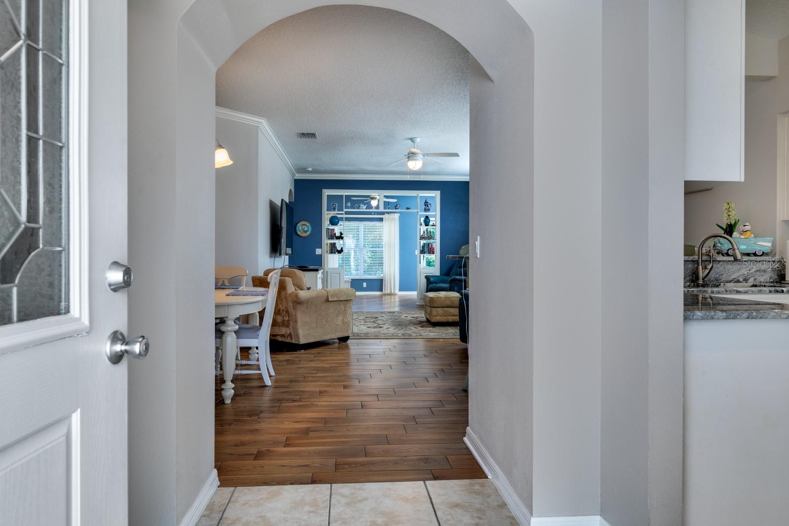 Image 3 of 19 For 5422 Aurora Drive