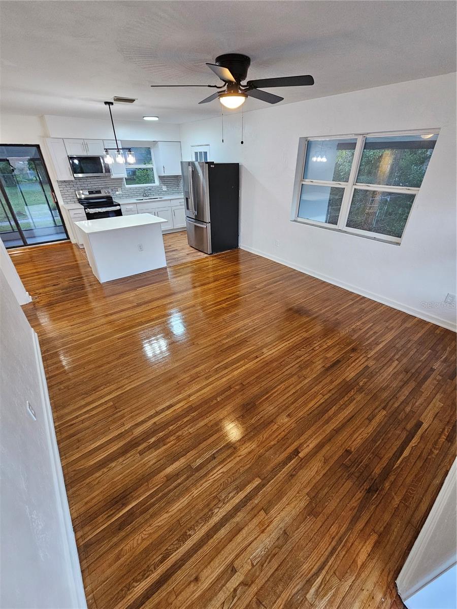 Image 6 of 25 For 49 Azalea Drive