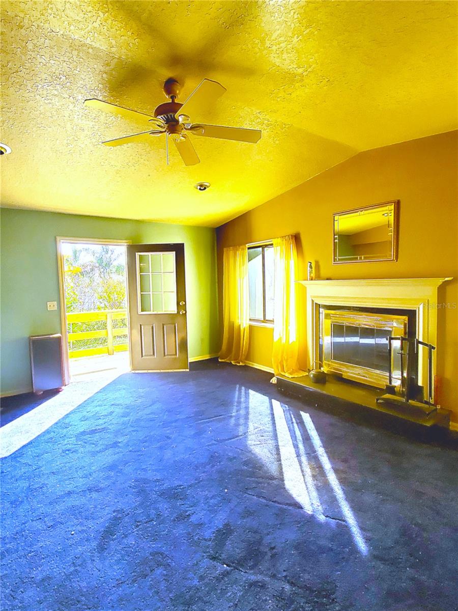 Image 15 of 32 For 12520 54th Avenue