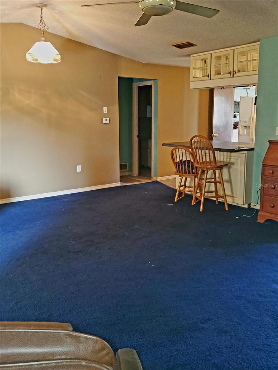 Image 8 of 32 For 12520 54th Avenue