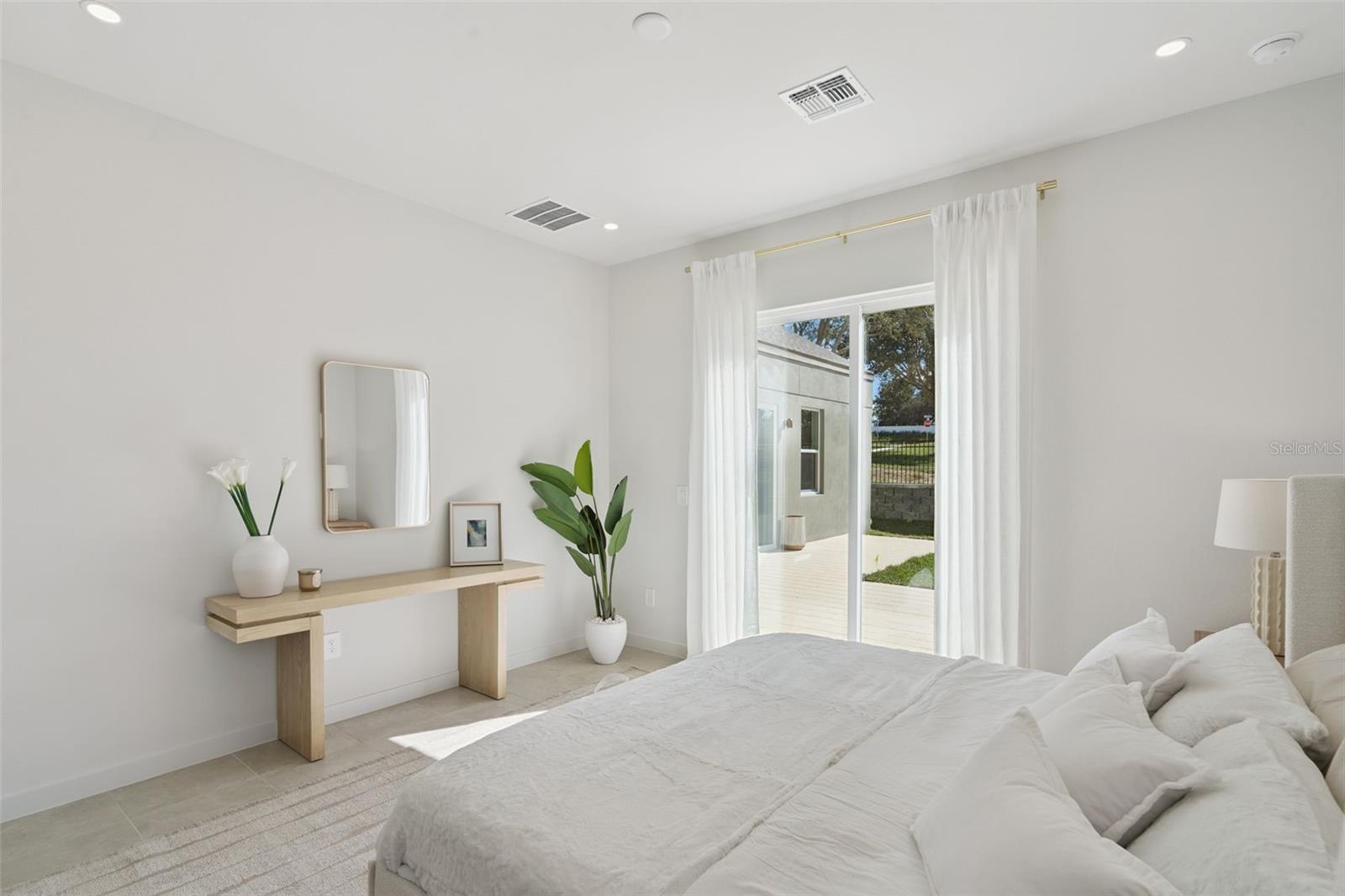 Image 10 of 47 For 430 Skyfield Court