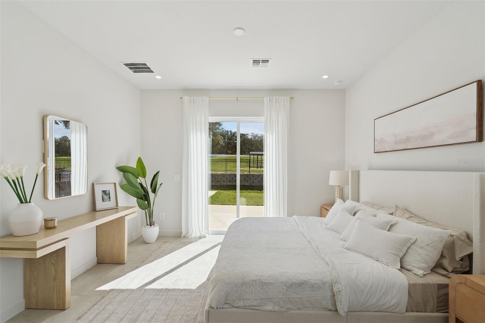 Image 11 of 47 For 430 Skyfield Court