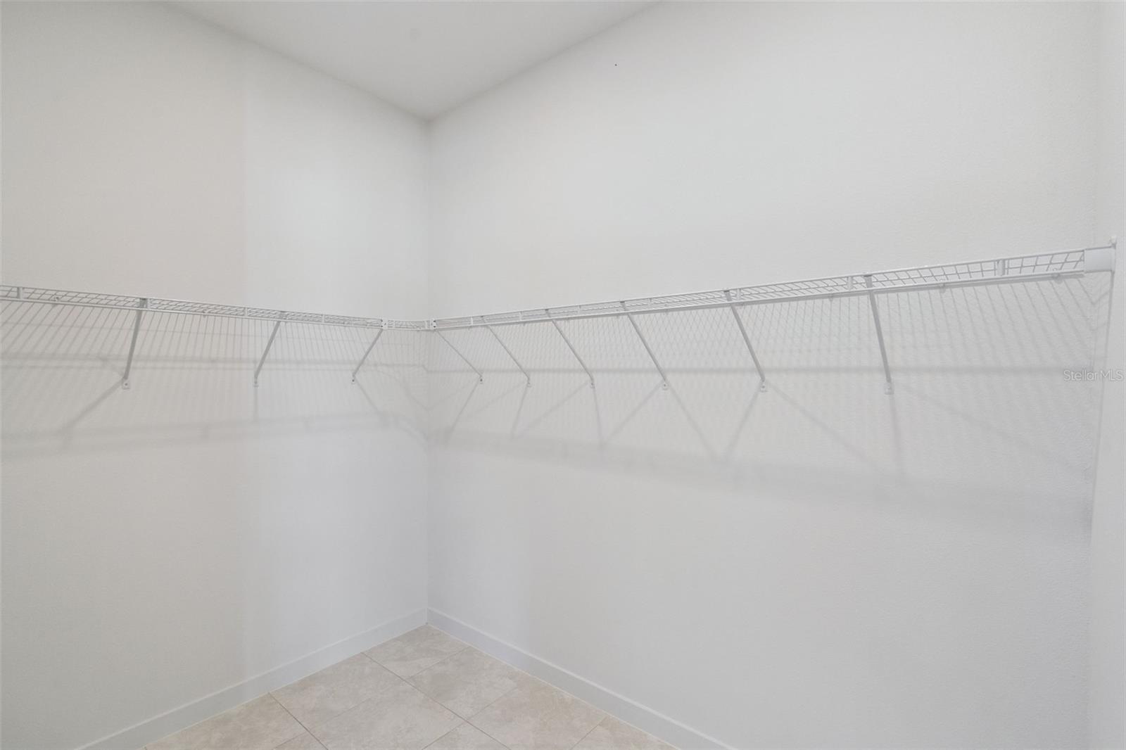 Image 16 of 47 For 430 Skyfield Court