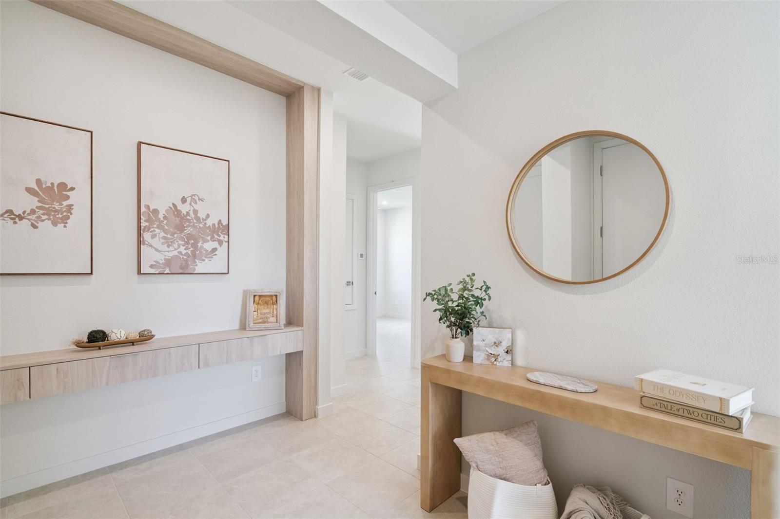 Image 17 of 47 For 430 Skyfield Court