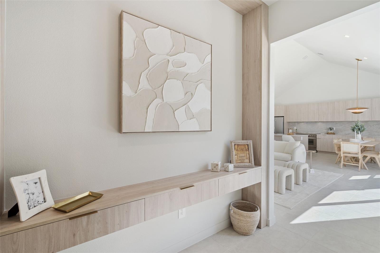 Image 24 of 47 For 430 Skyfield Court