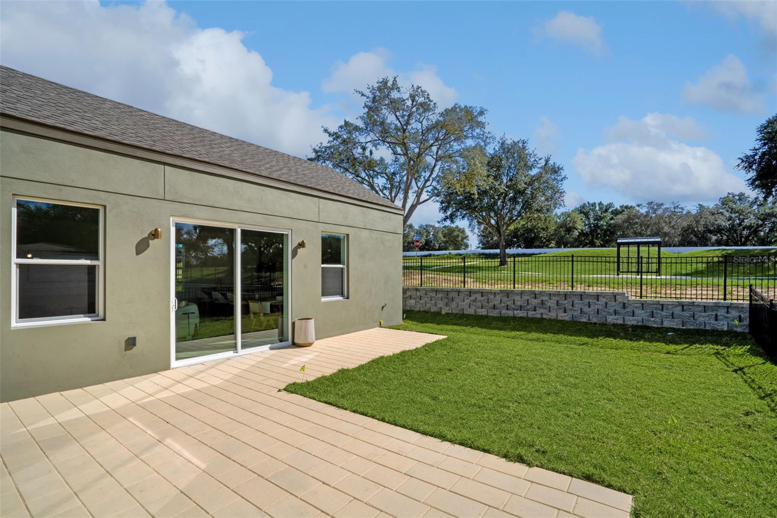 Image 36 of 47 For 430 Skyfield Court