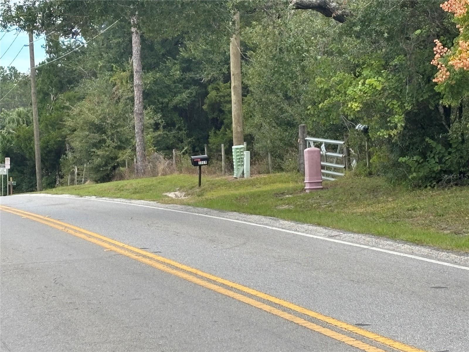 Image 4 of 21 For 3427 Golden Gem Road