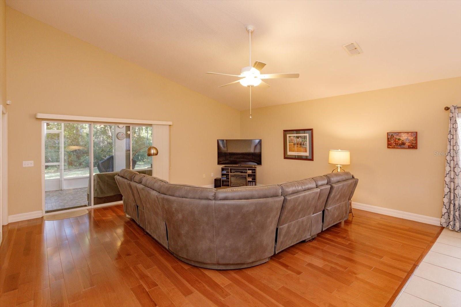 Image 27 of 44 For 2539 Caithness Way