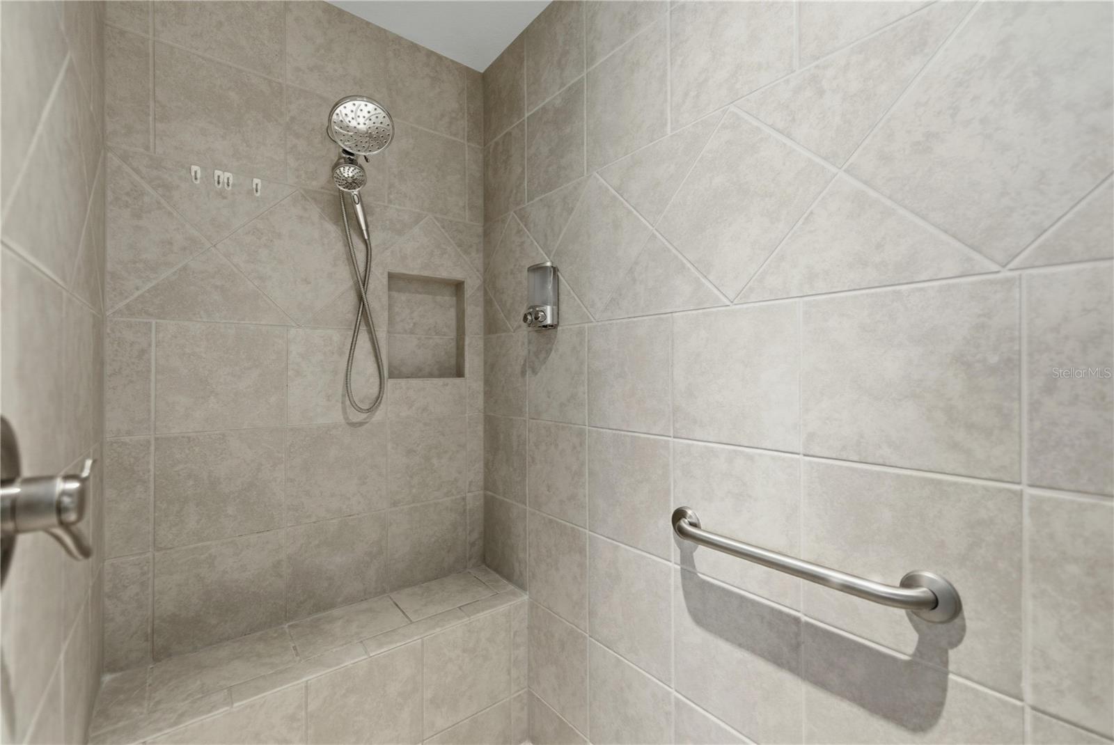 Image 22 of 38 For 1016 Pickering Path