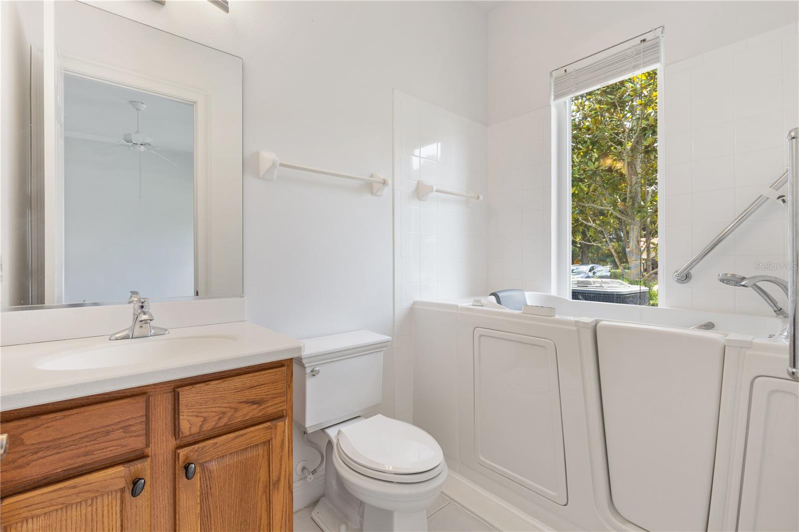 Image 11 of 28 For 6109 Spinnaker Loop