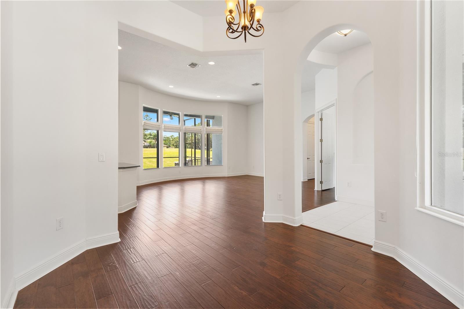 Image 19 of 28 For 6109 Spinnaker Loop