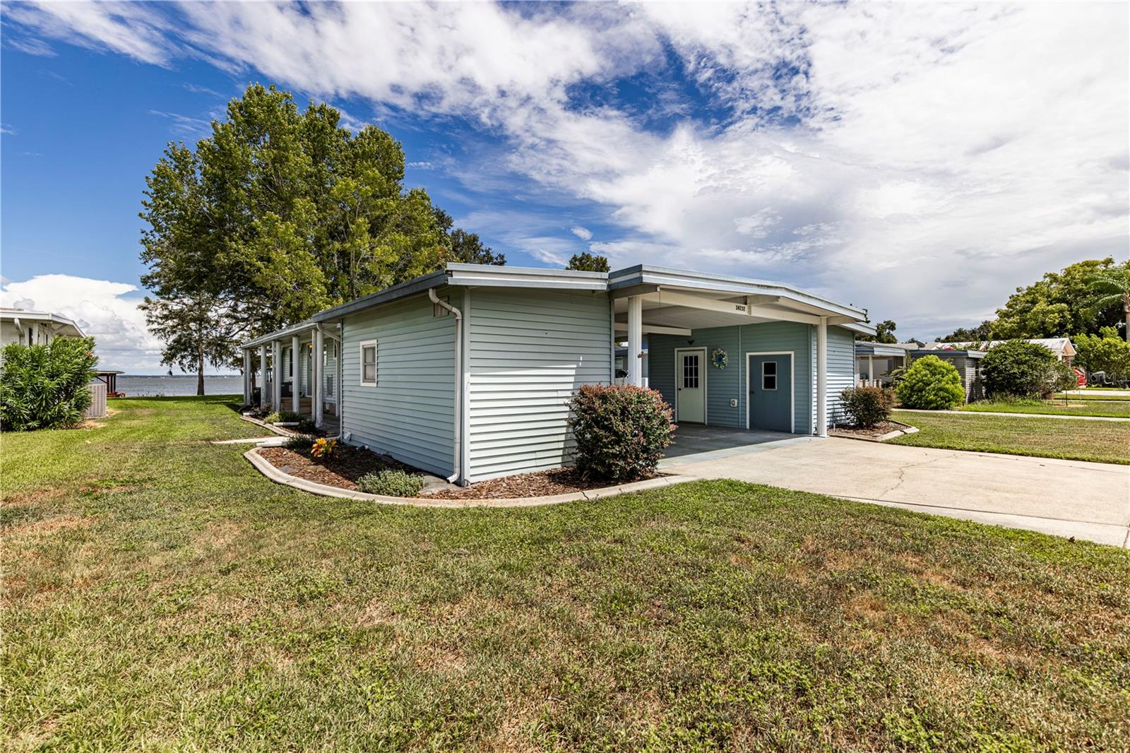 Image 10 of 38 For 34232 Island Drive