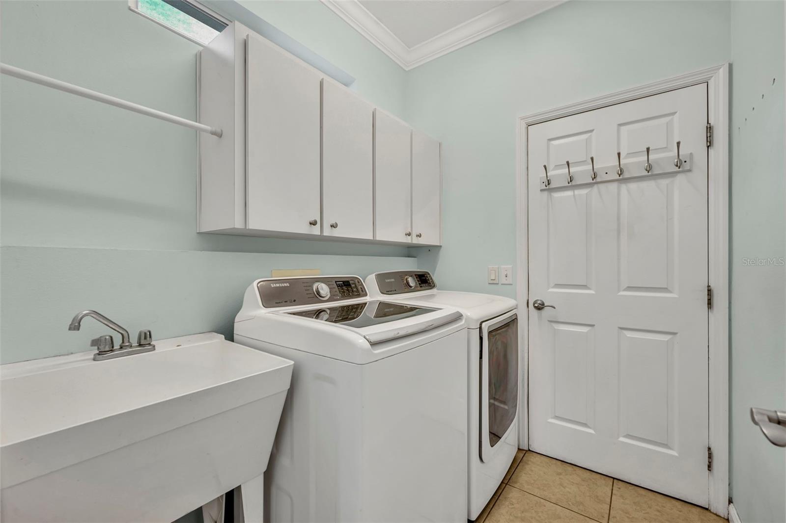 Image 20 of 57 For 5899 27th Place