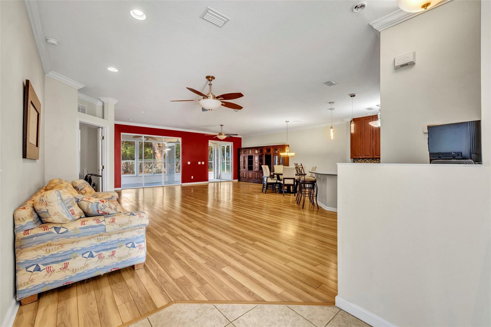 Image 4 of 57 For 5899 27th Place