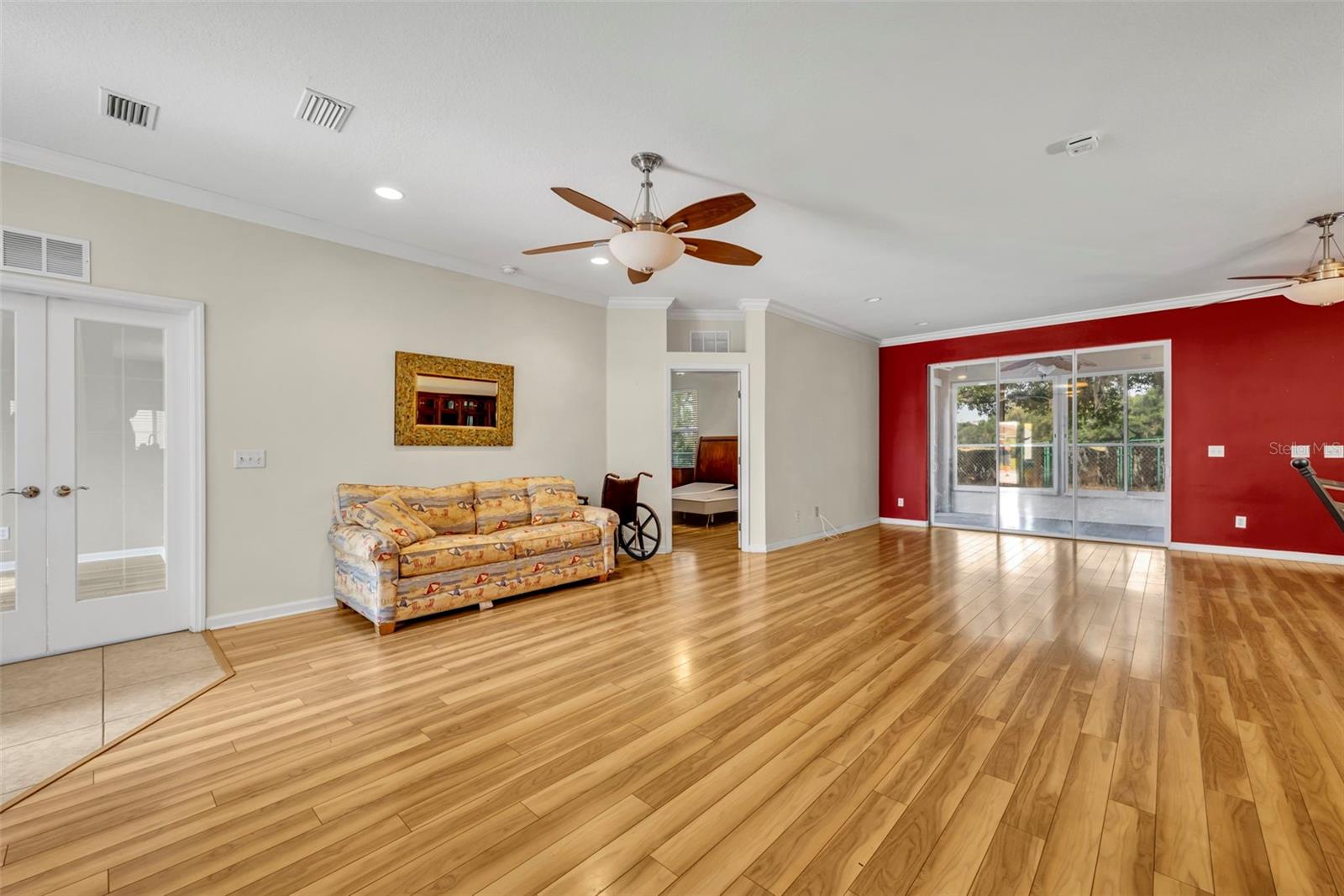 Image 6 of 57 For 5899 27th Place