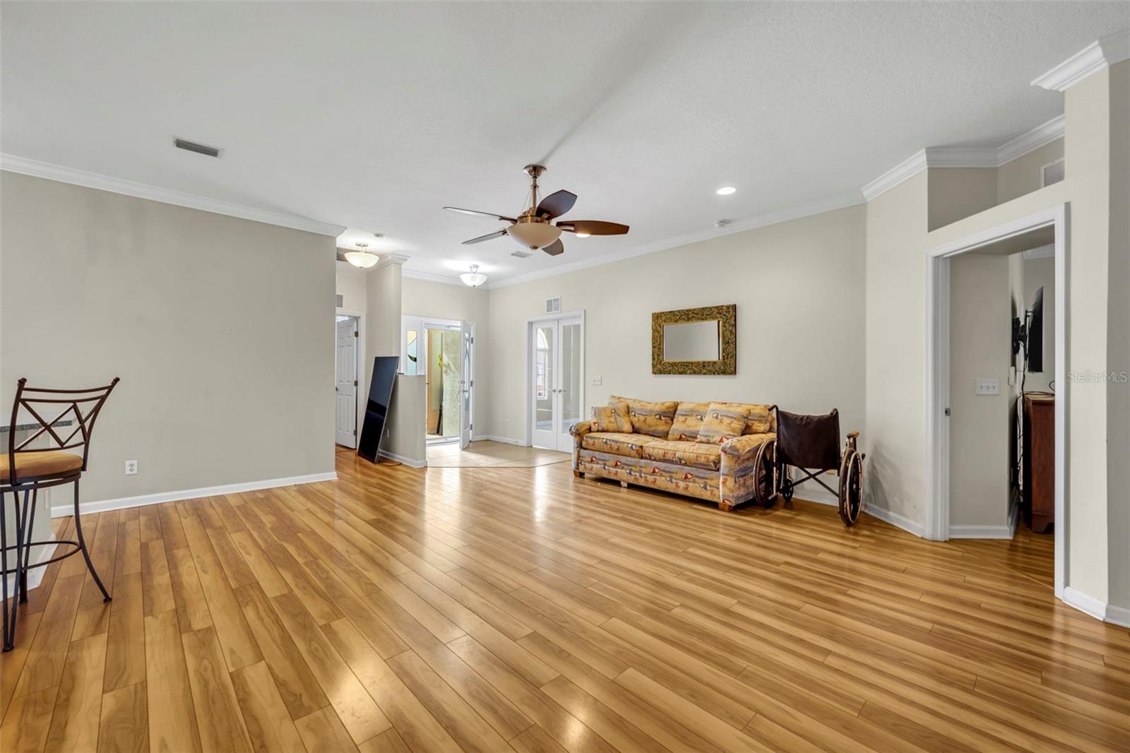 Image 7 of 57 For 5899 27th Place