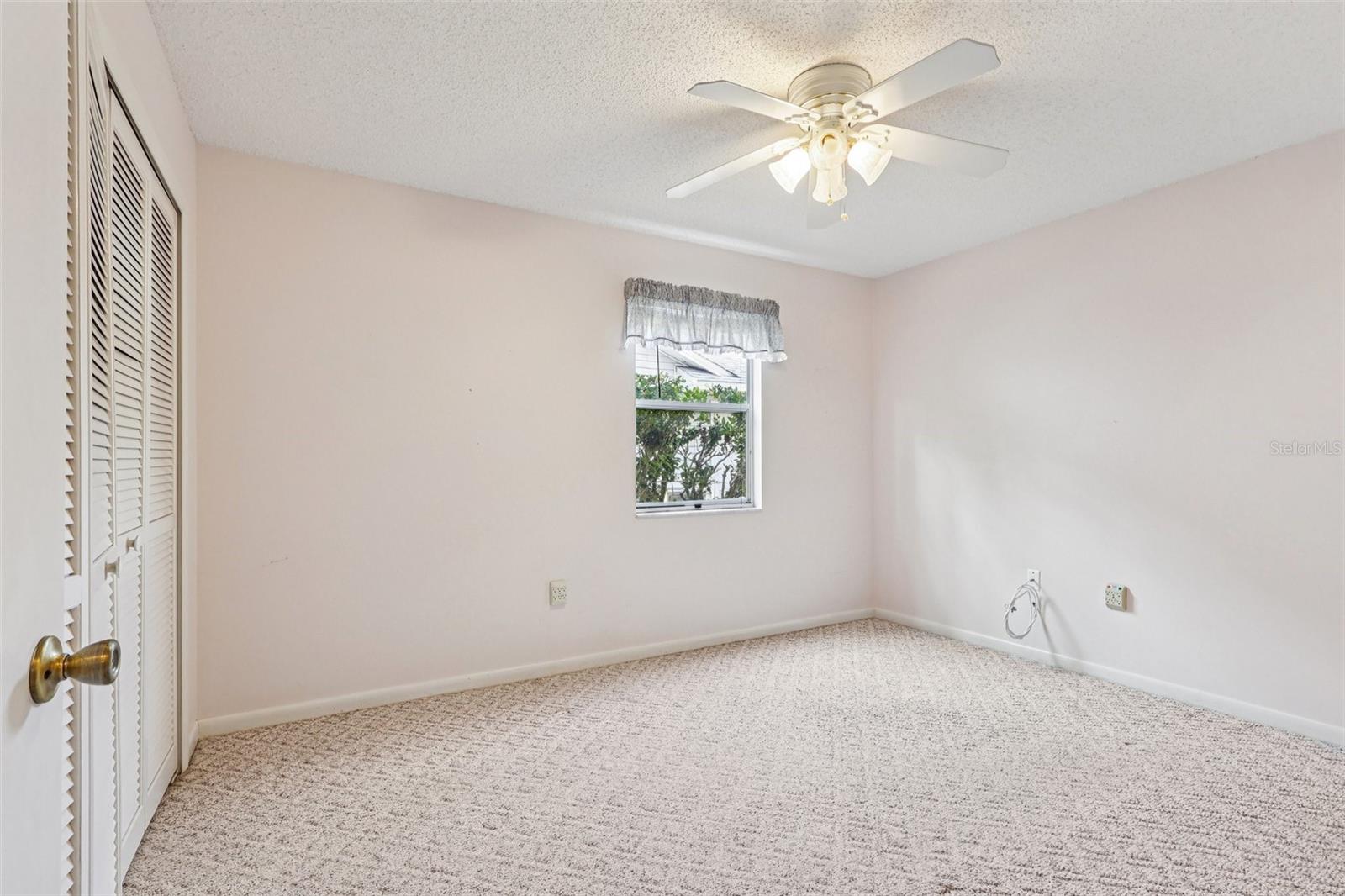 Image 20 of 38 For 305 Brigadoon Circle