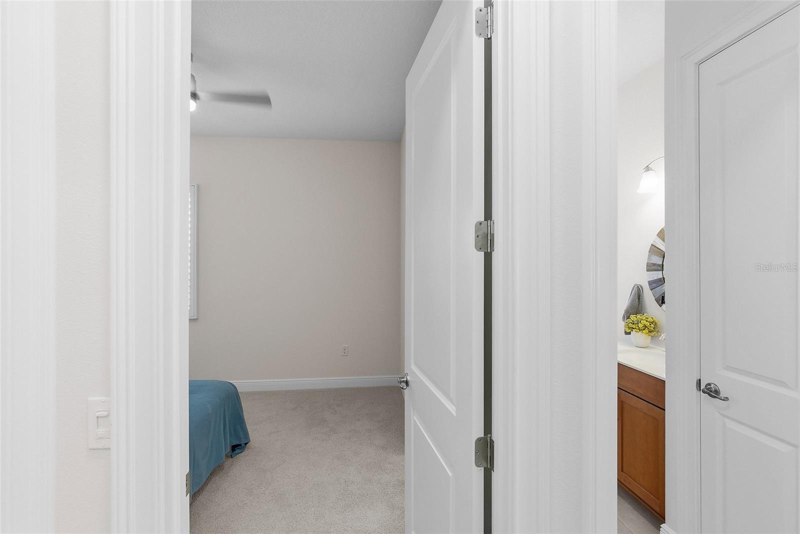 Image 31 of 62 For 5090 Greens Drive