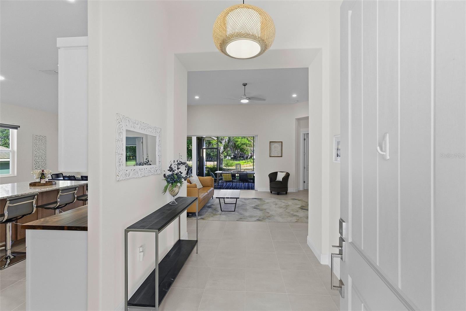 Image 4 of 62 For 5090 Greens Drive