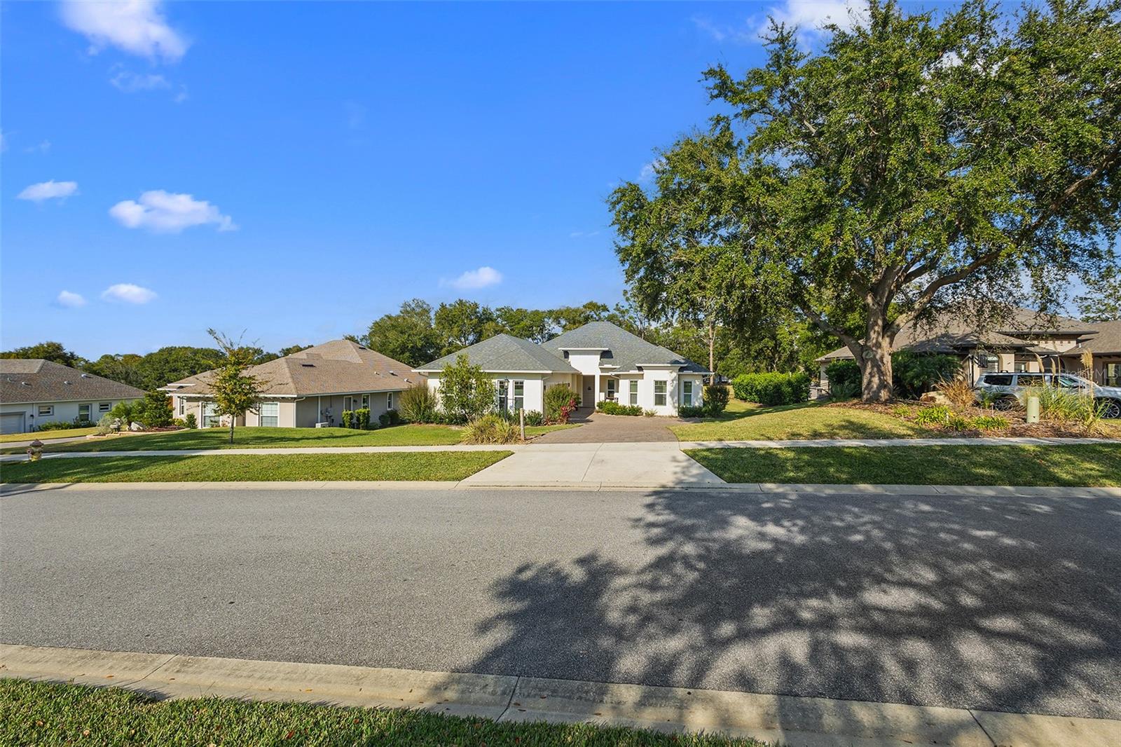 Image 50 of 62 For 5090 Greens Drive