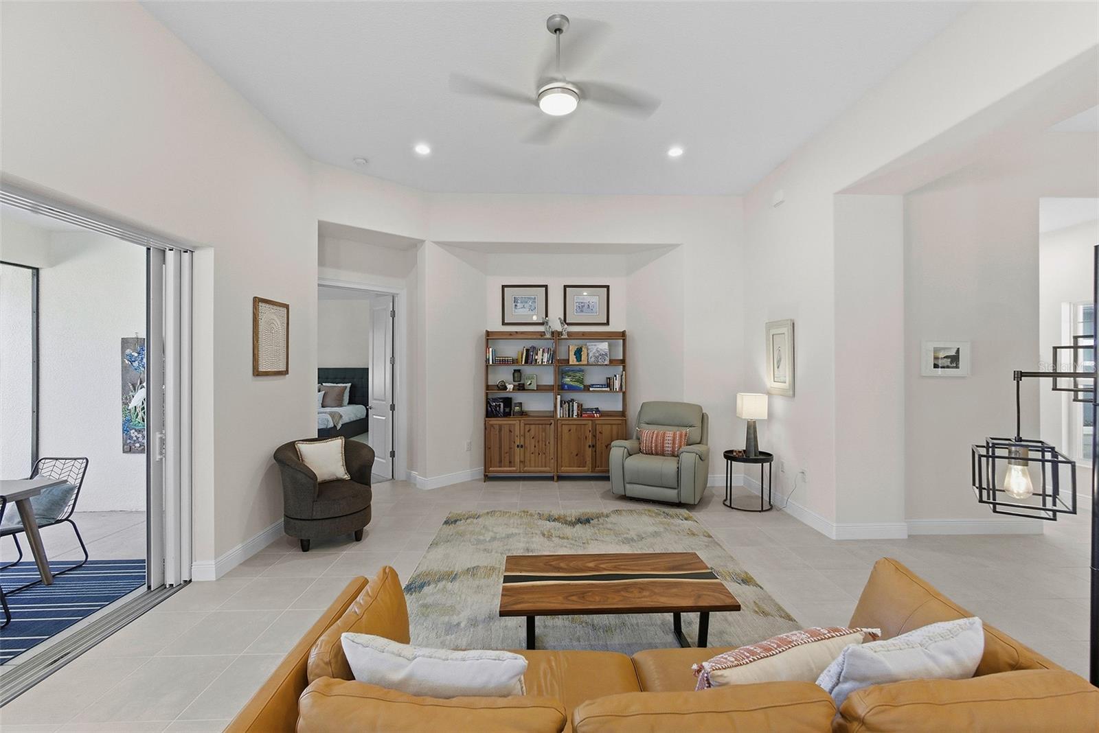 Image 7 of 62 For 5090 Greens Drive