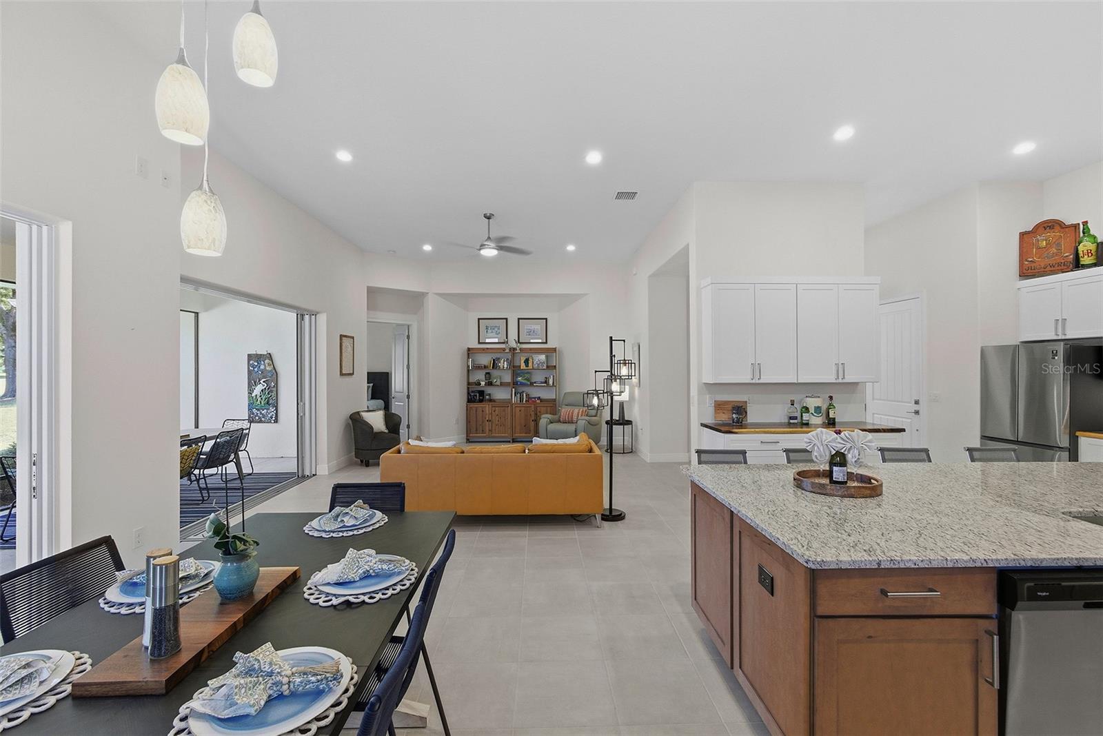 Image 9 of 62 For 5090 Greens Drive