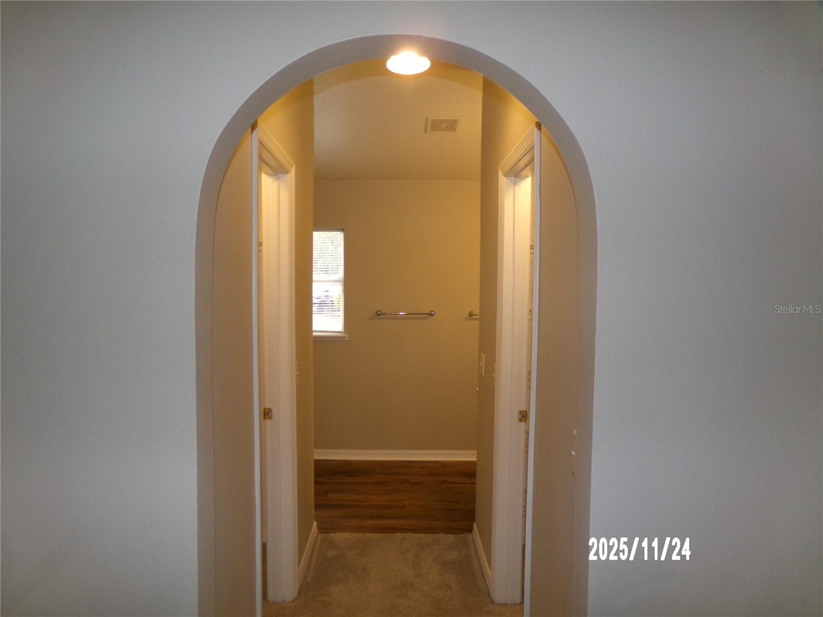 Image 31 of 40 For 9412 Water Fern Circle