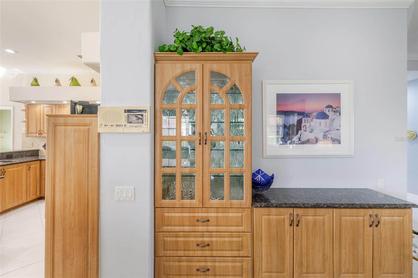 Image 10 of 60 For 13580 Southampton Drive