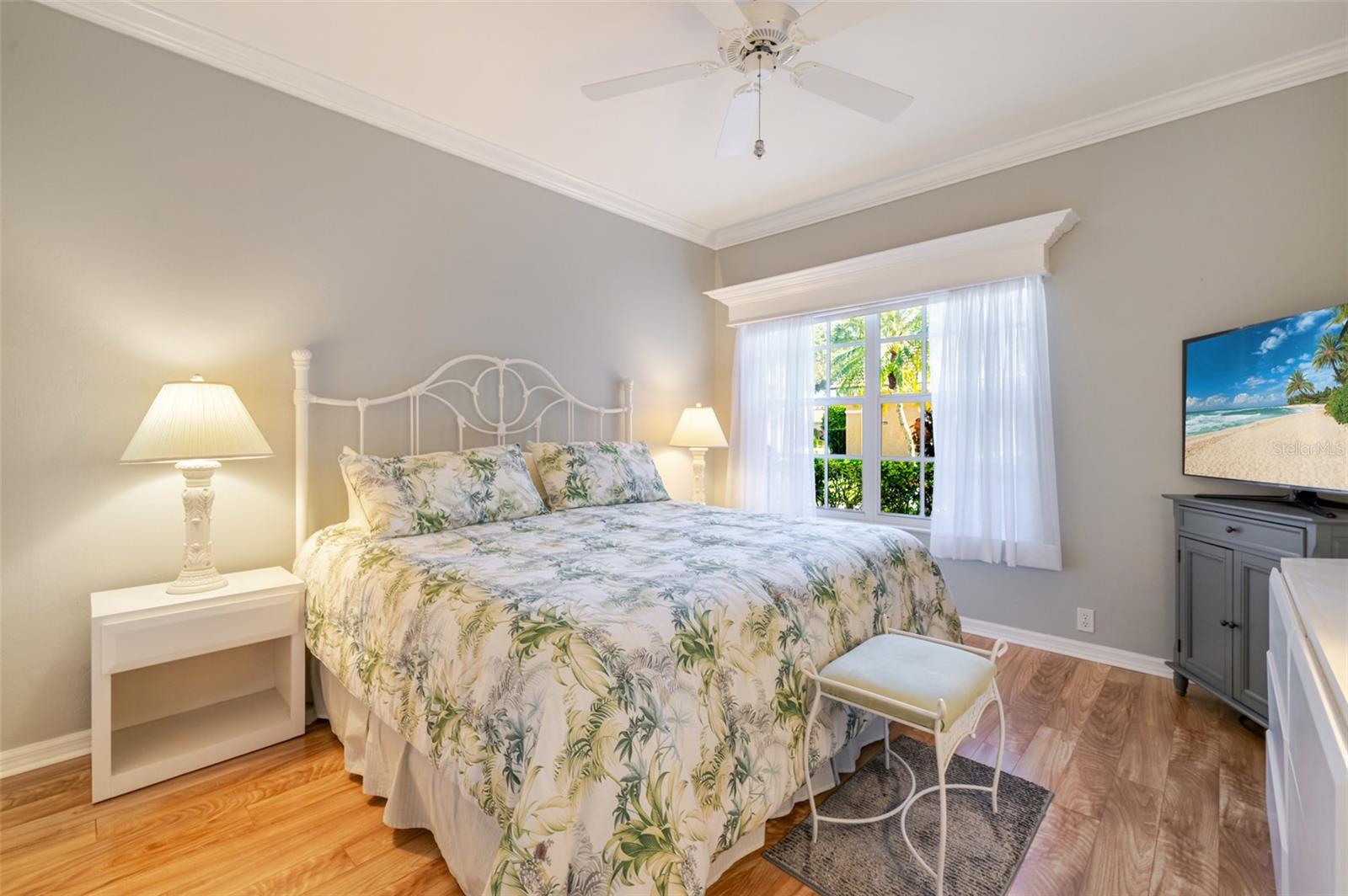 Image 35 of 60 For 13580 Southampton Drive