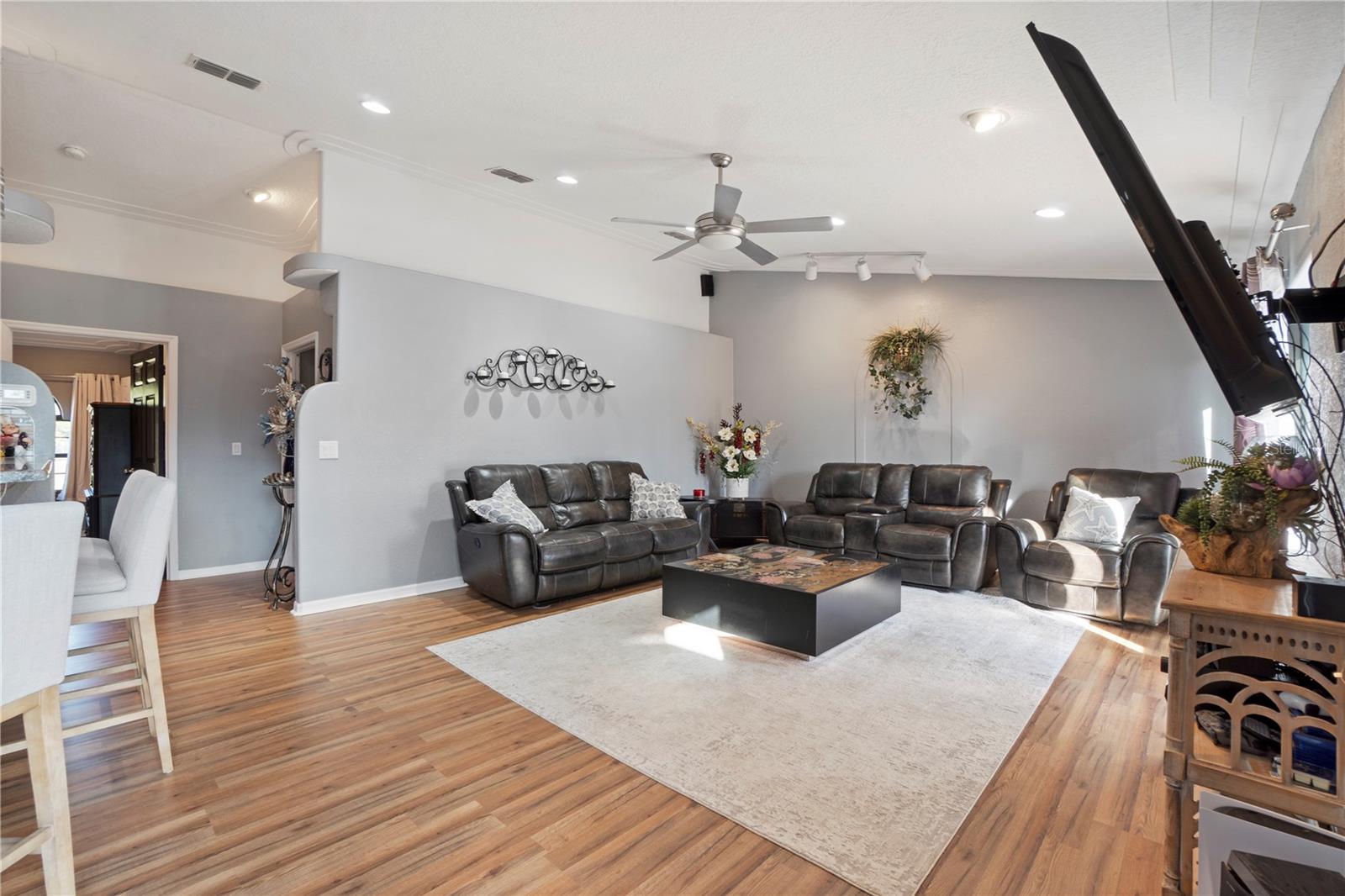 Image 25 of 69 For 26650 Pelican Street