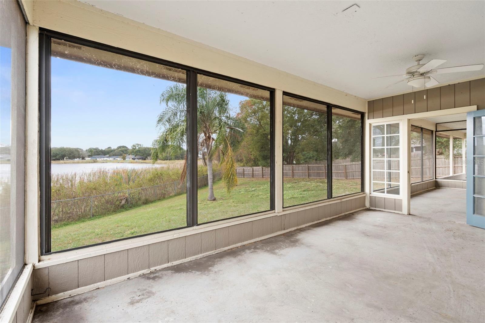 Image 23 of 33 For 43 Lake Jackson Drive