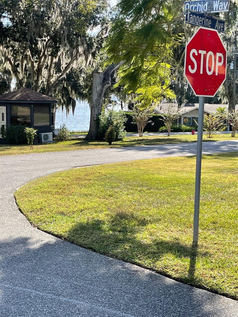 Image 11 of 76 For 410 Orchid Way