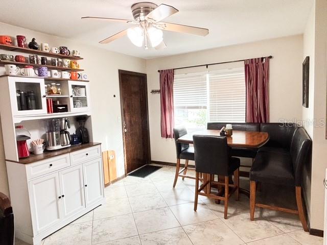 Image 25 of 76 For 410 Orchid Way