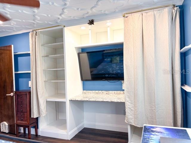 Image 45 of 76 For 410 Orchid Way