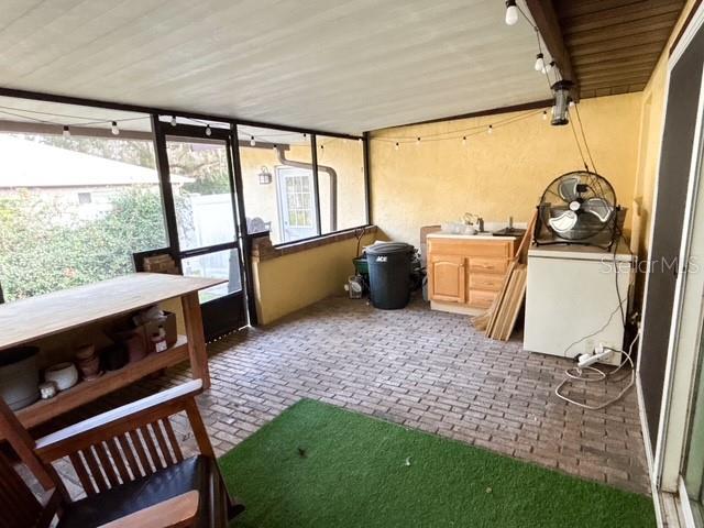 Image 49 of 76 For 410 Orchid Way