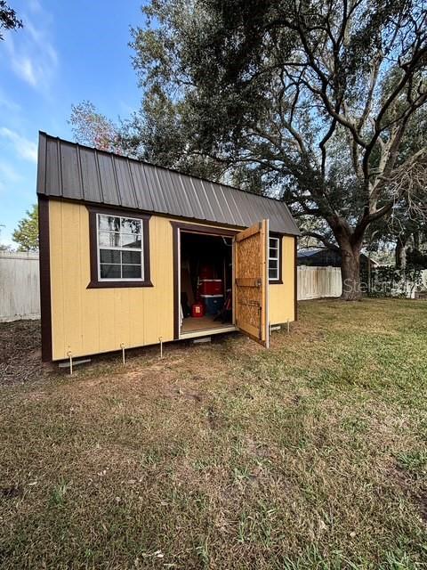 Image 53 of 76 For 410 Orchid Way