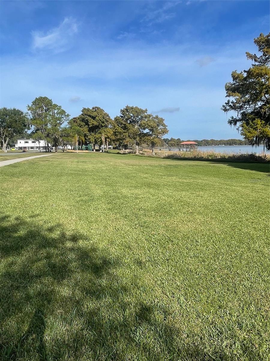 Image 61 of 76 For 410 Orchid Way