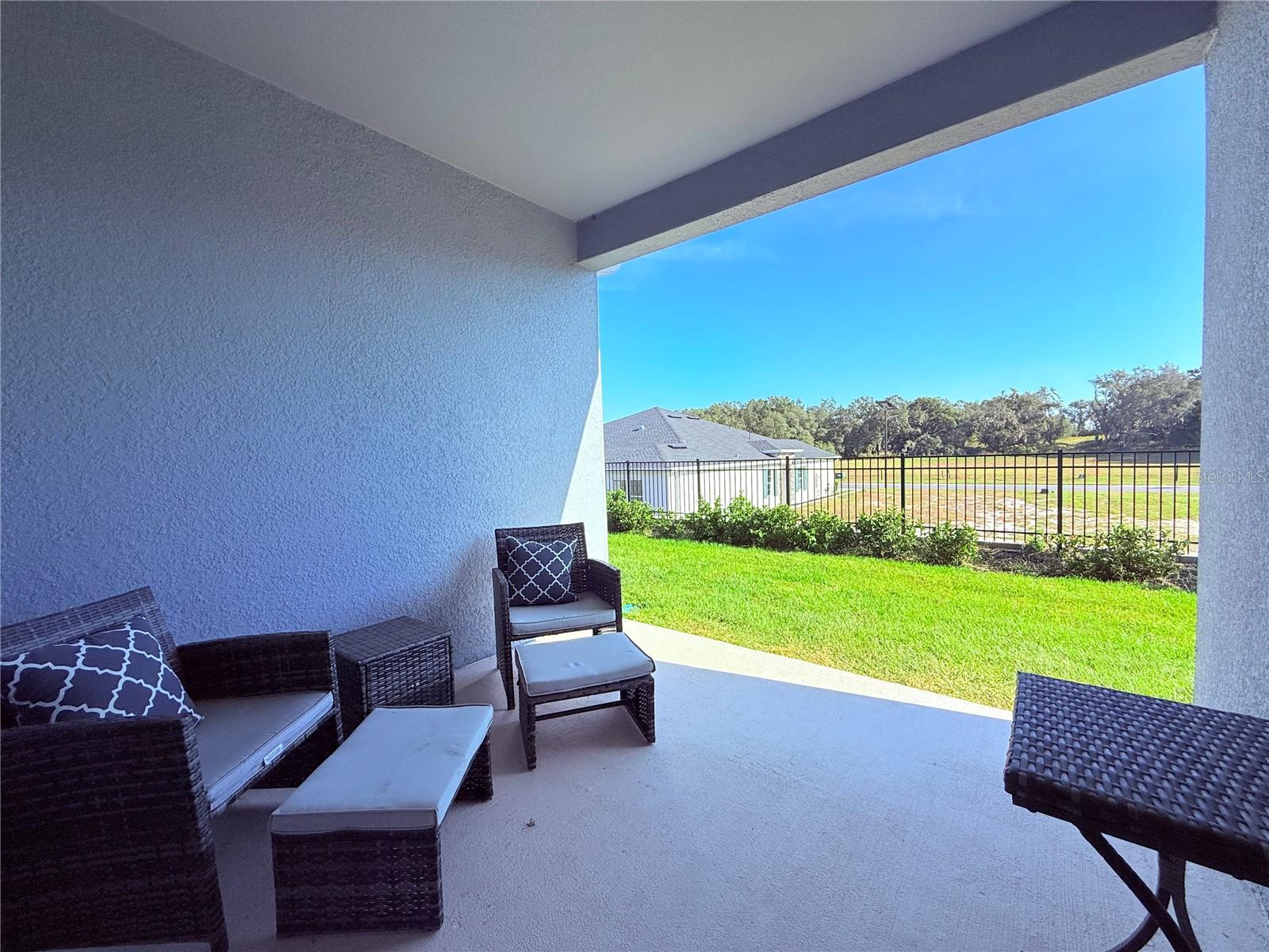 Image 20 of 49 For 1204 Port Blue Way