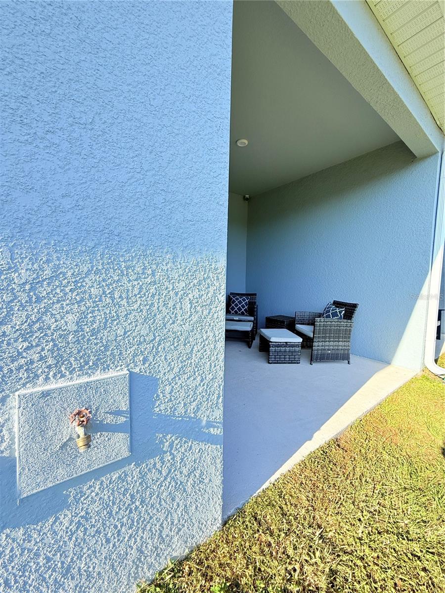 Image 32 of 49 For 1204 Port Blue Way