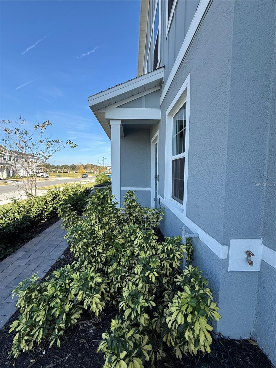 Image 7 of 49 For 1204 Port Blue Way