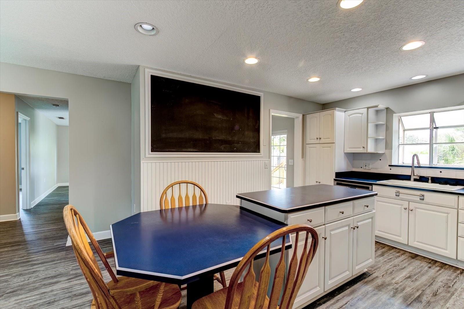 Image 10 of 63 For 4603 Woodlot Court