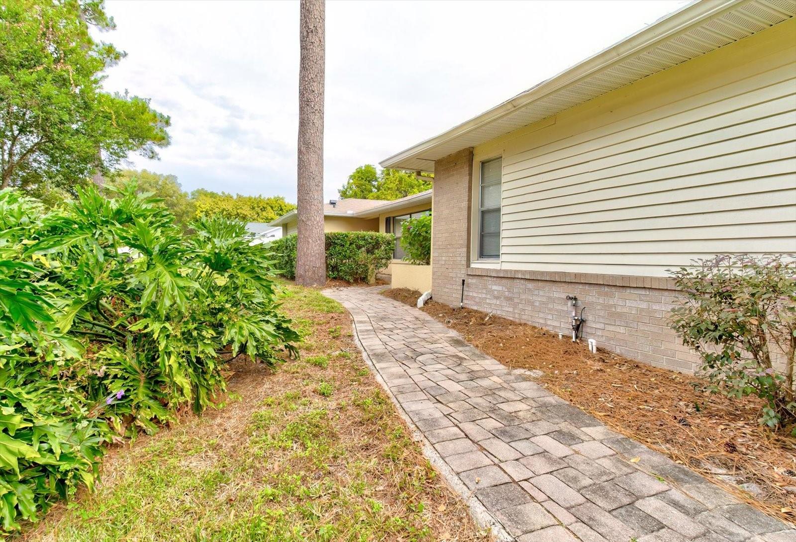 Image 56 of 63 For 4603 Woodlot Court