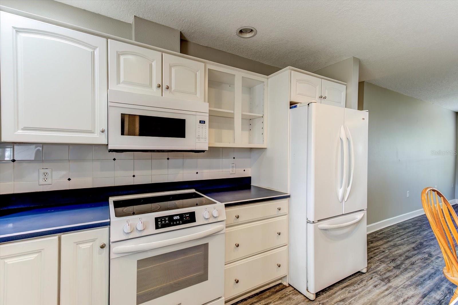 Image 6 of 63 For 4603 Woodlot Court