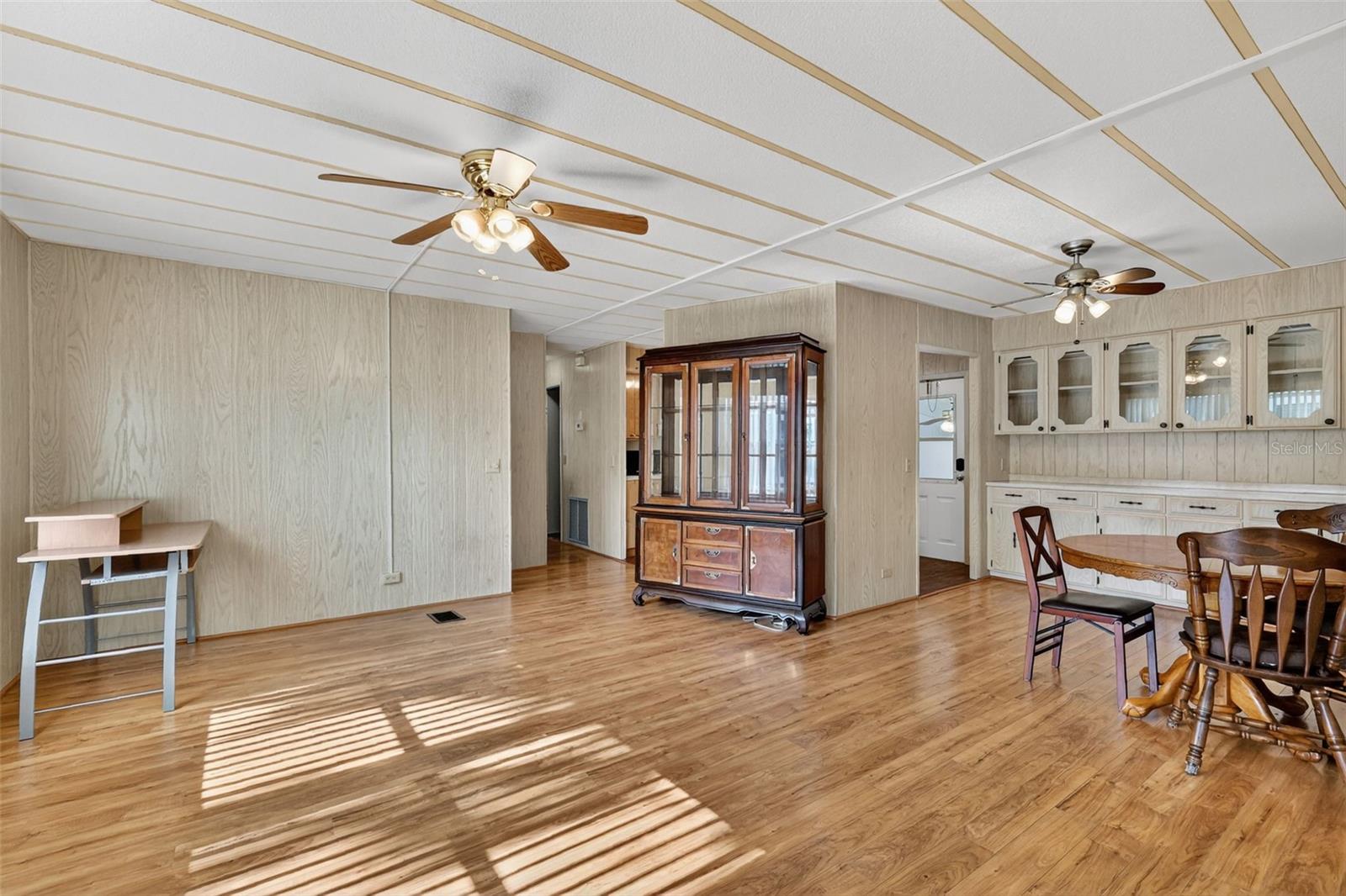 Image 7 of 25 For 165 Shady Lane Drive