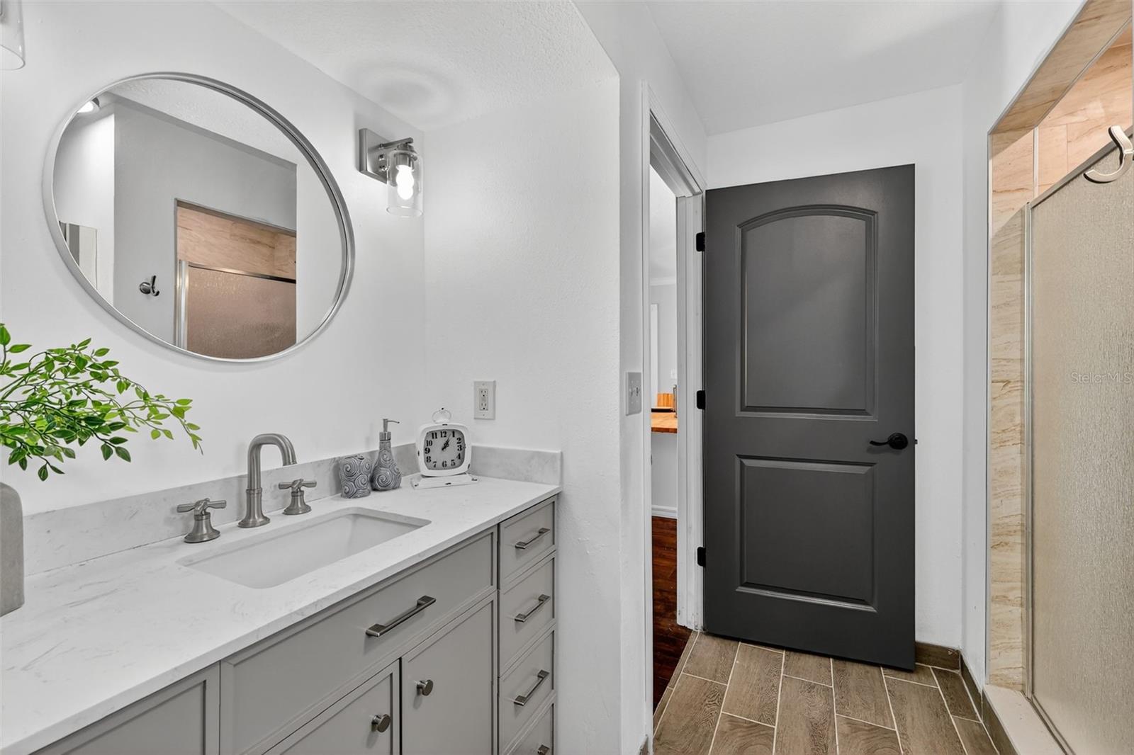 Image 12 of 36 For 109 Bloxam Avenue