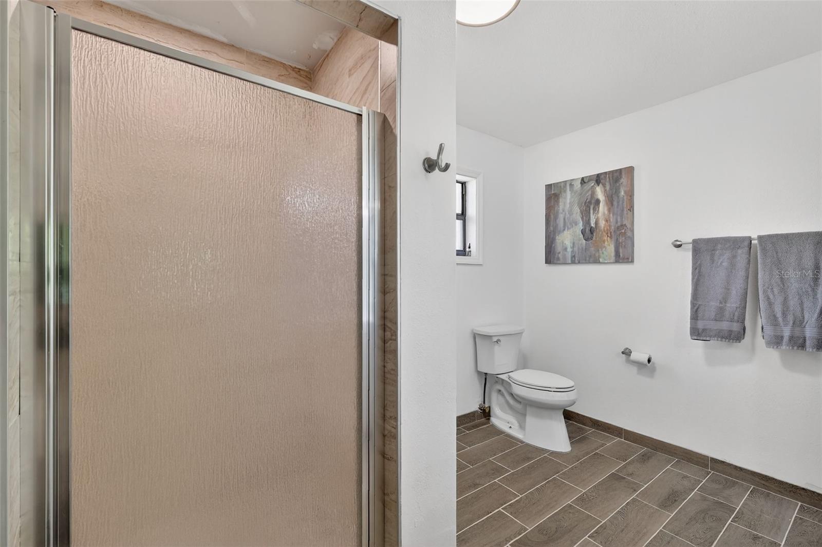 Image 13 of 36 For 109 Bloxam Avenue