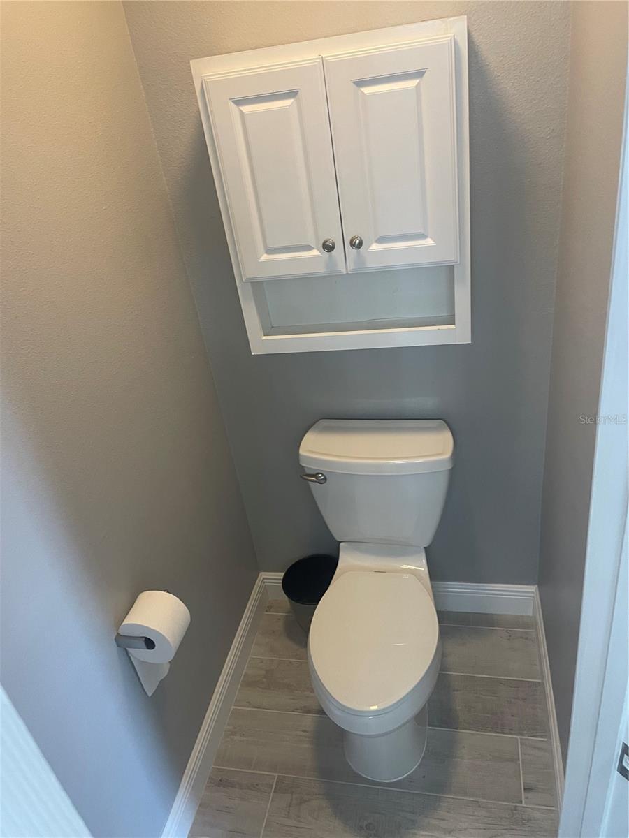 Listing photo id 19 for 2234 Lake Pointe Circle