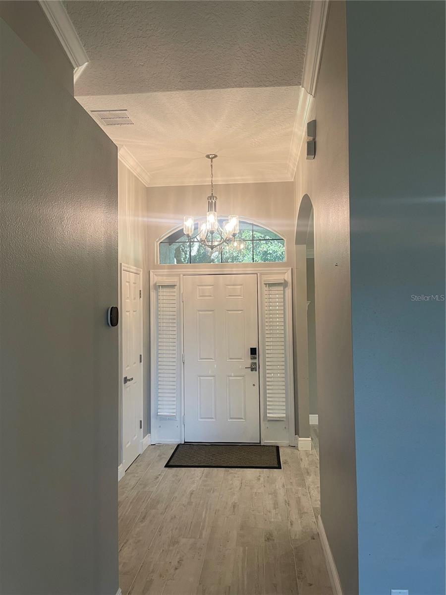 Listing photo id 33 for 2234 Lake Pointe Circle