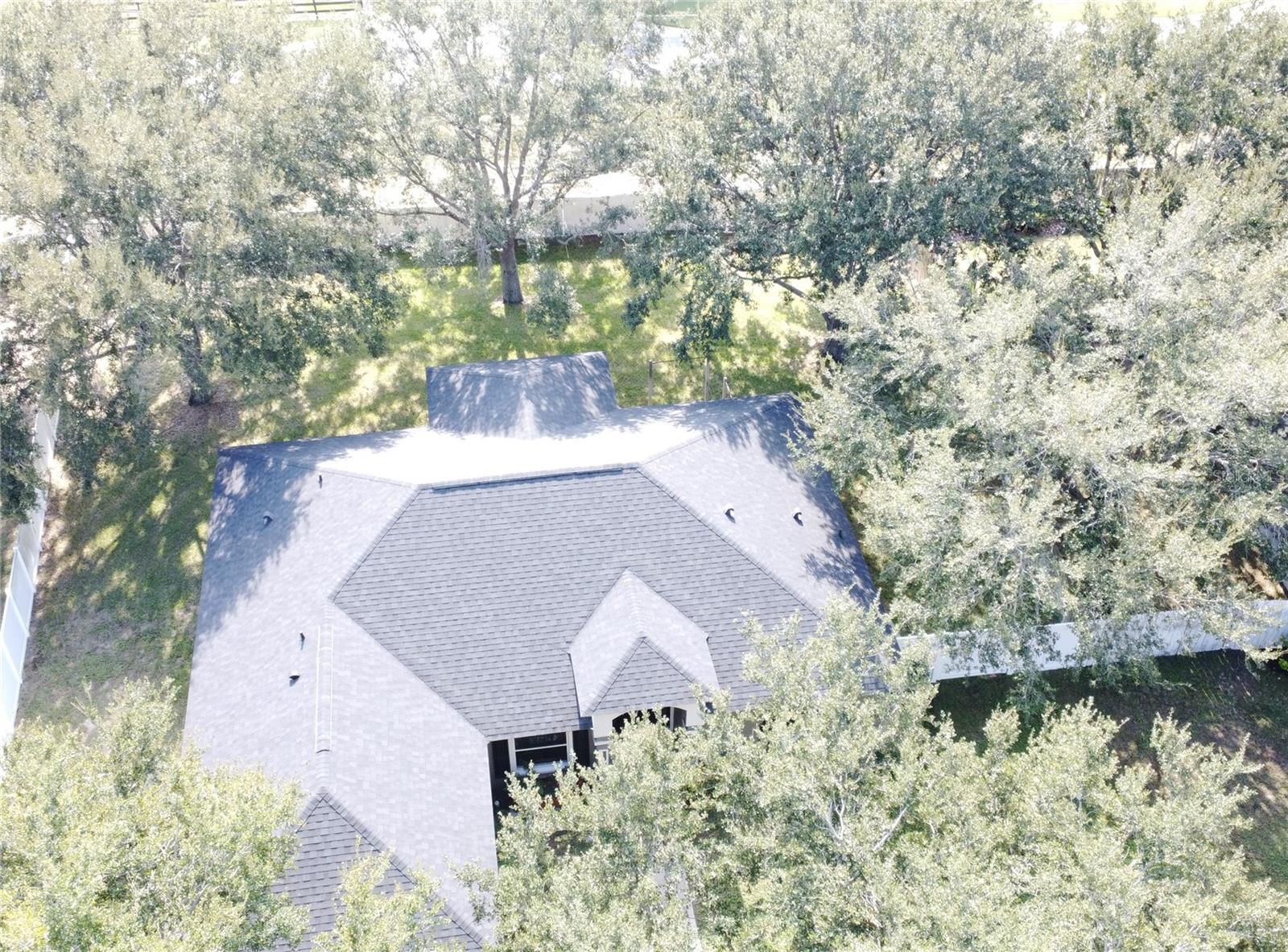 Listing photo id 41 for 2234 Lake Pointe Circle